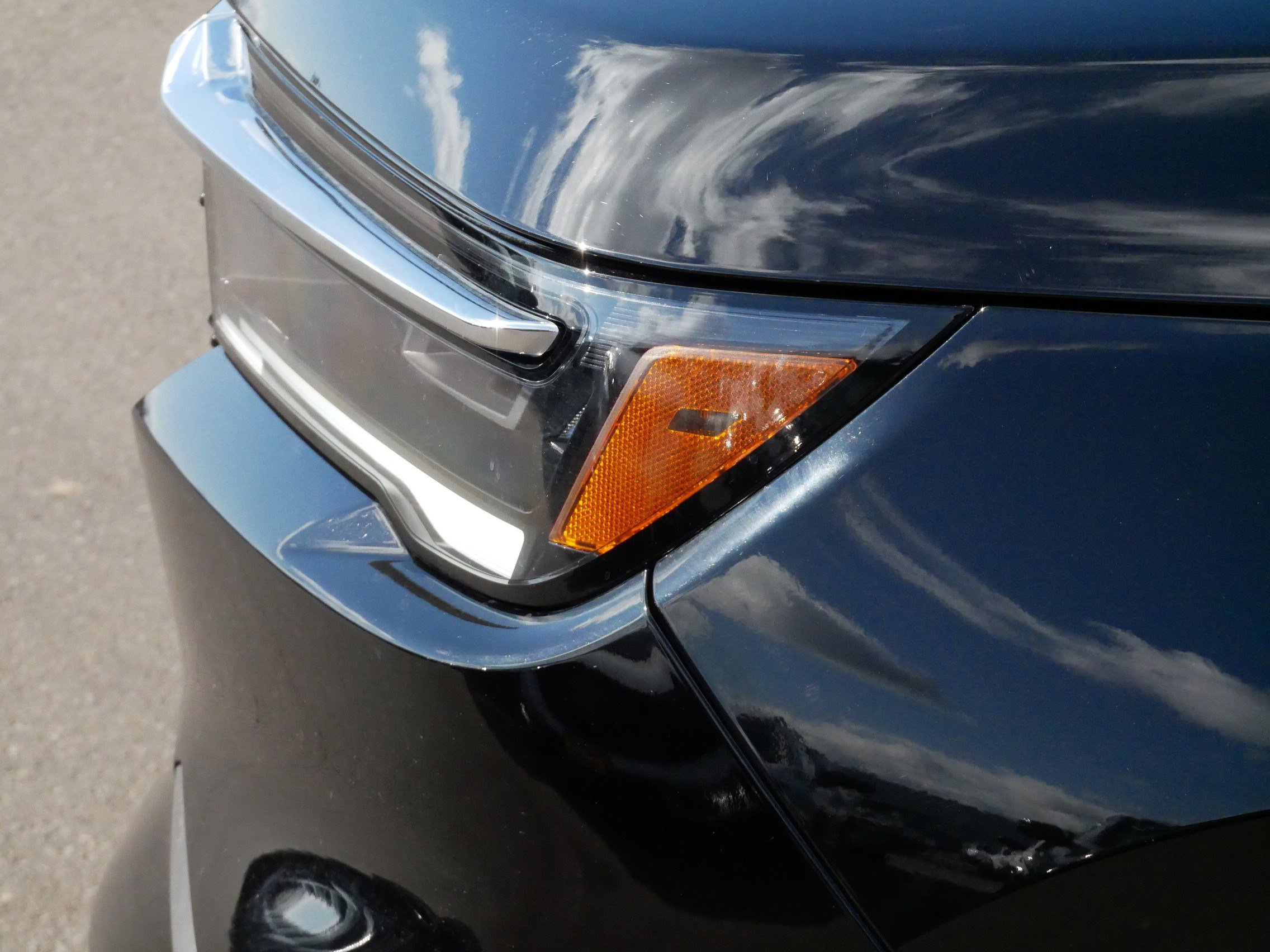 Certified 2024 Honda Pilot Elite image 16