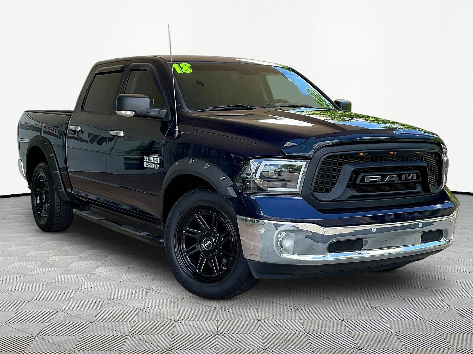 Used 2018 RAM 1500 Big Horn AWD/4WD image 3