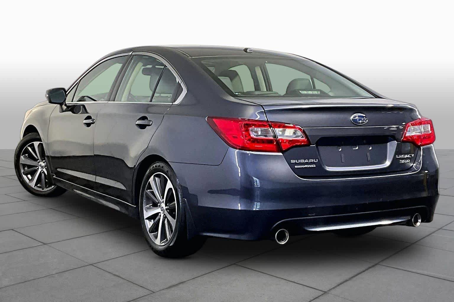 Used 2015 Subaru Legacy 3.6R Limited AWD/4WD image 11