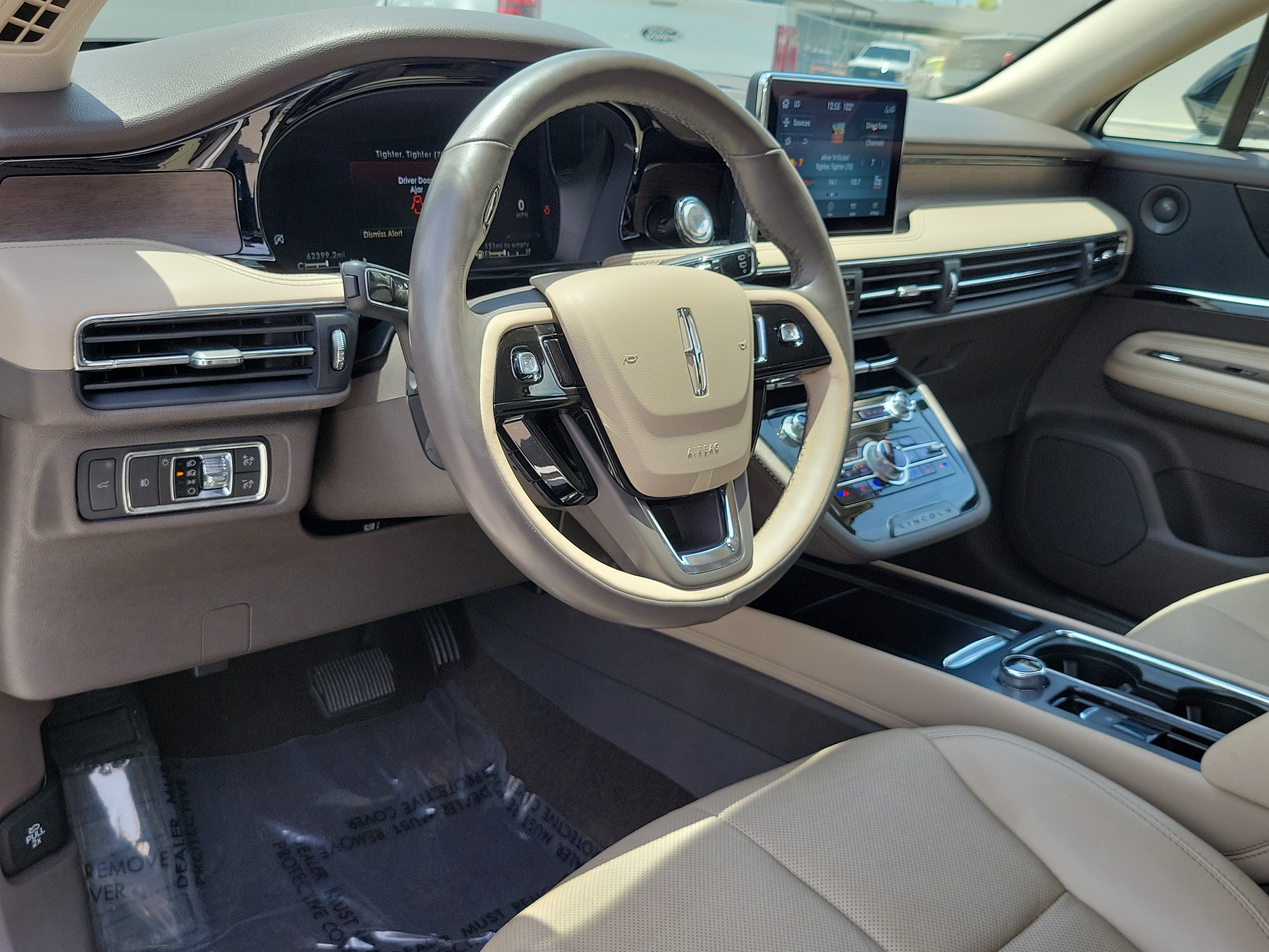 Used 2021 Lincoln Corsair Reserve w/ Elements Package AWD/4WD image 9