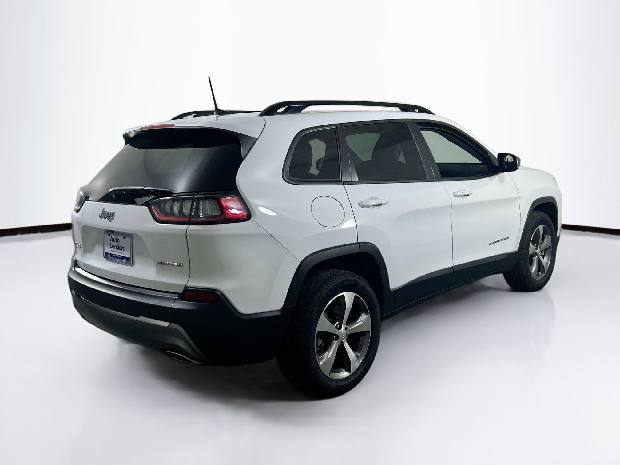 Used 2022 Jeep Cherokee Limited AWD/4WD image 5