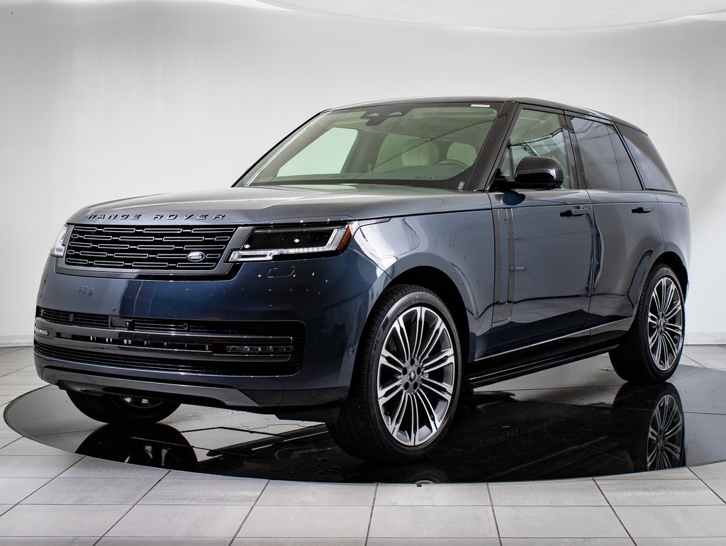 New 2025 Land Rover Range Rover SE