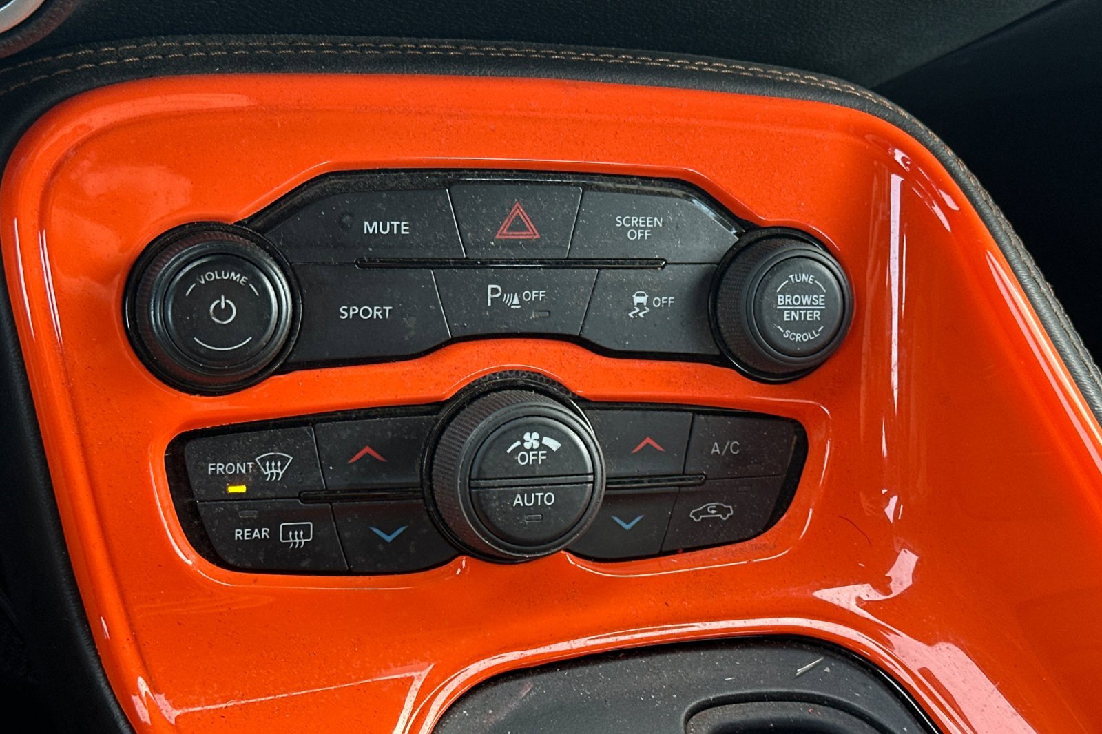 Used 2018 Dodge Challenger SXT Plus image 17