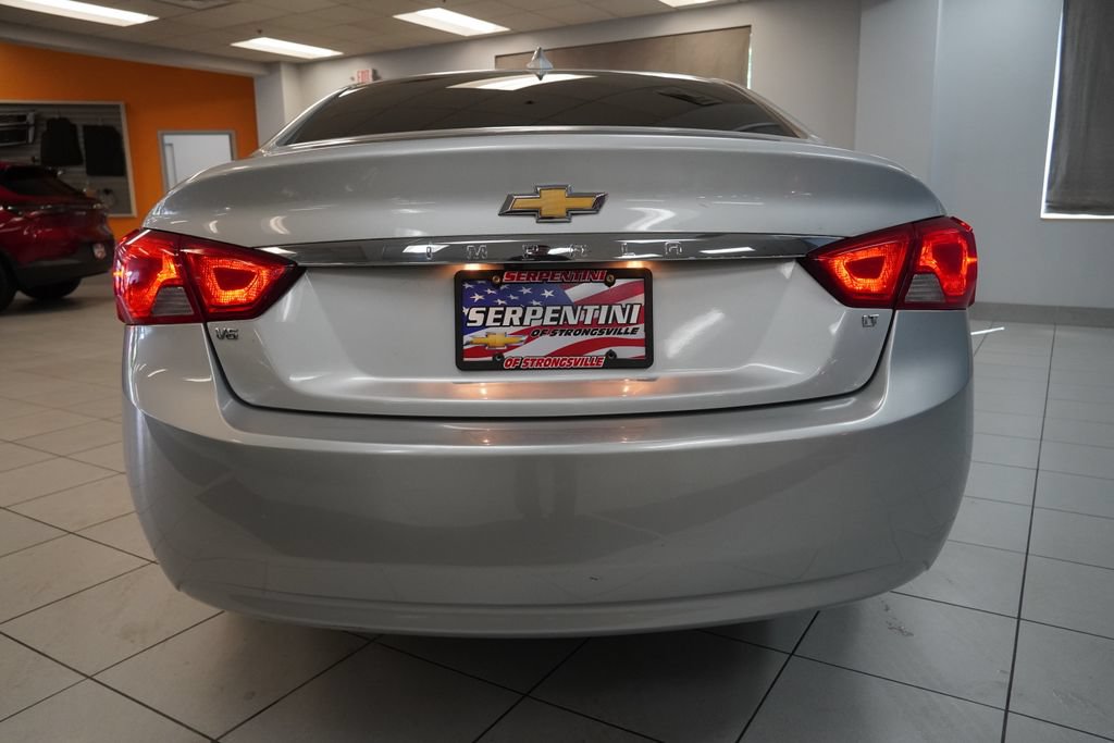 Used 2018 Chevrolet Impala LT FWD image 16