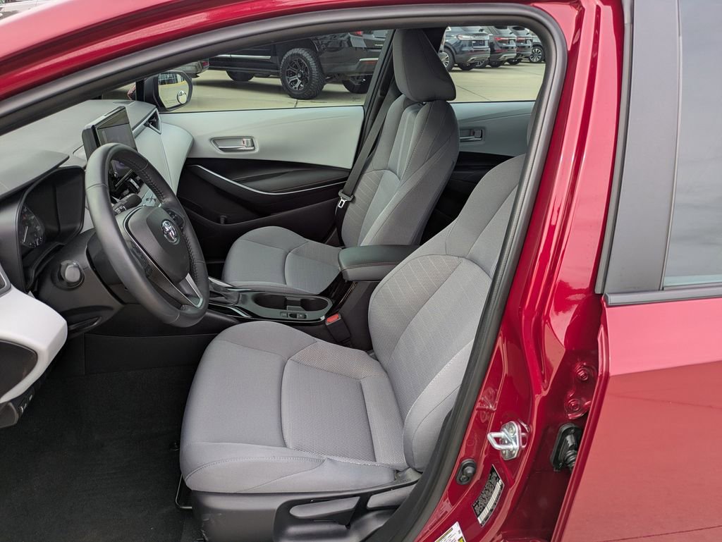 Used 2024 Toyota Corolla SE image 7