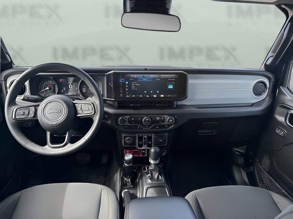 Used 2025 Jeep Wrangler Willys 4xe image 11