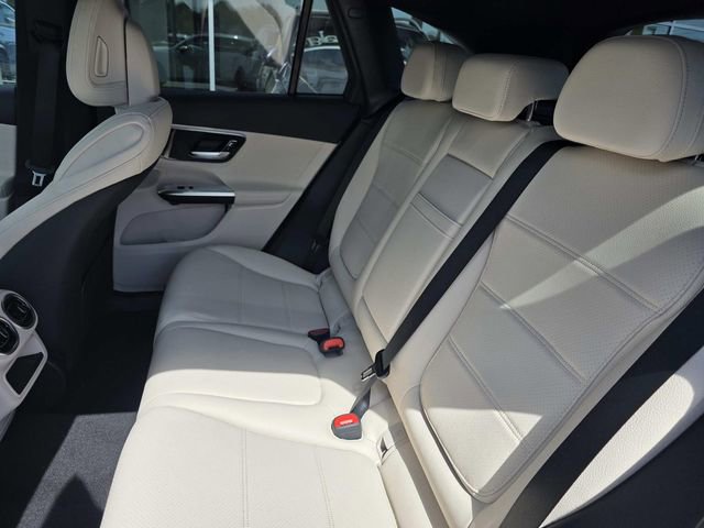 New 2026 Mercedes-Benz GLC 300 4MATIC image 5