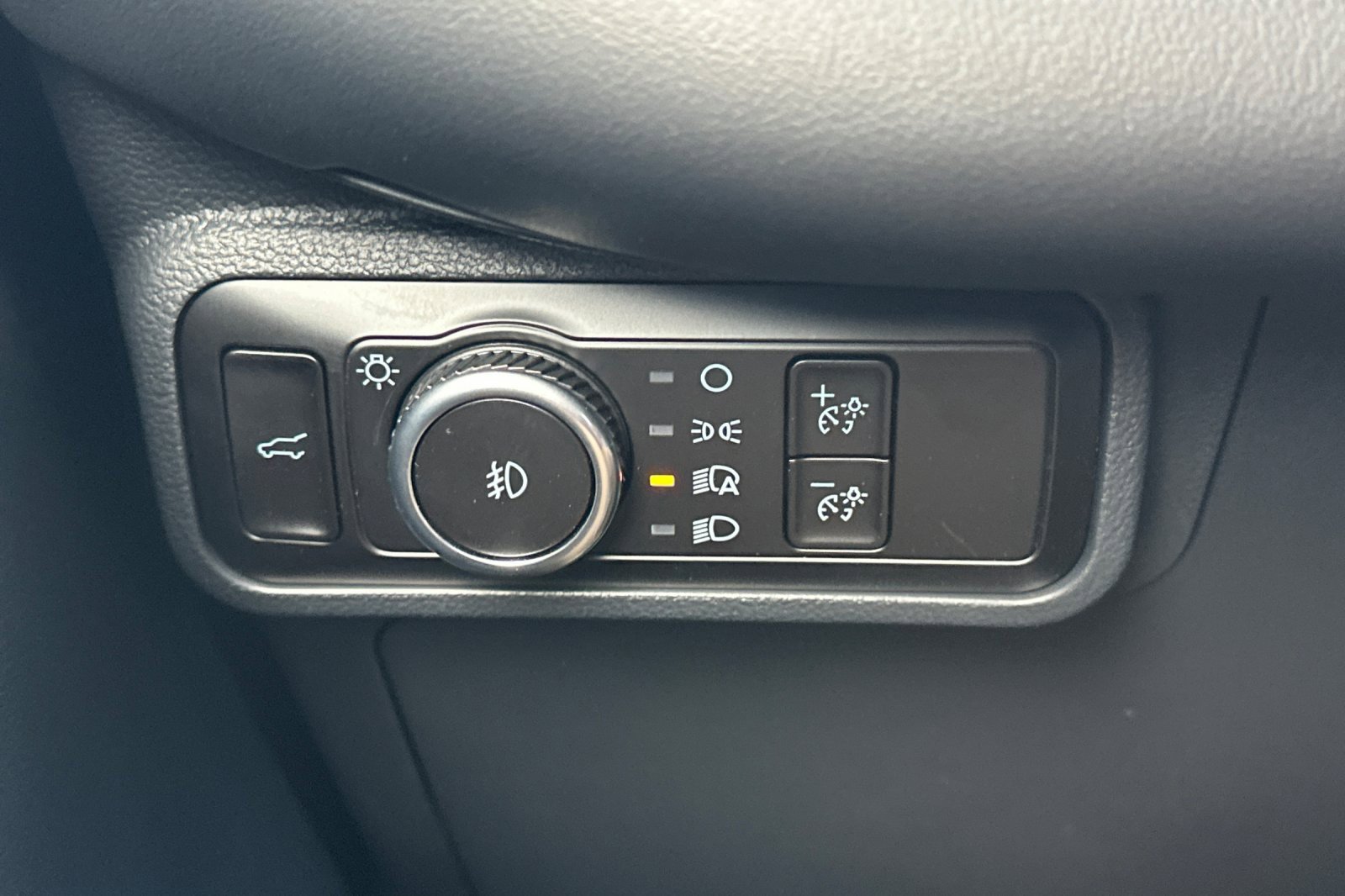 New 2025 Ford Explorer ST w/ Sun And Sound Package image 28