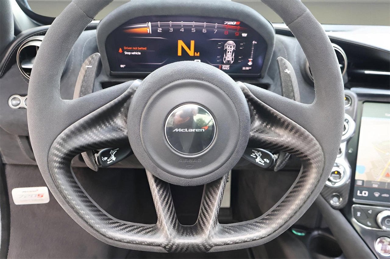 Used 2018 McLaren 720S Performance image 18