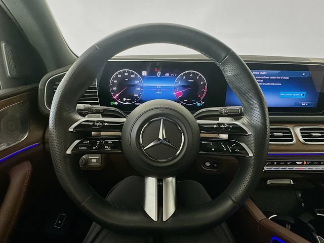 Certified 2025 Mercedes-Benz GLS 580 4MATIC image 11