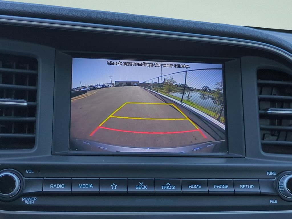 Used 2019 Hyundai Elantra SEL FWD image 15