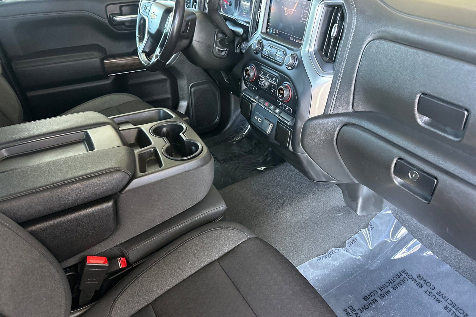 Used 2021 Chevrolet Silverado 1500 LT w/ Bed Protection Package RWD image 18