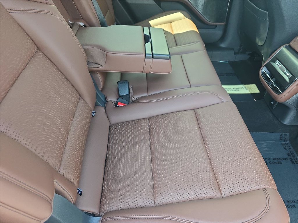 New 2026 Lincoln Nautilus Reserve AWD/4WD image 20