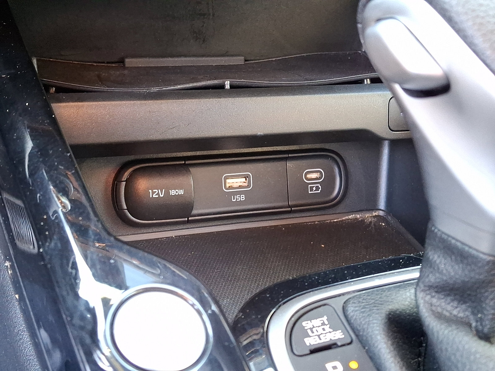 Used 2023 Kia Soul S FWD image 17