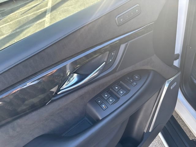 Used 2019 Cadillac Escalade ESV Platinum image 14
