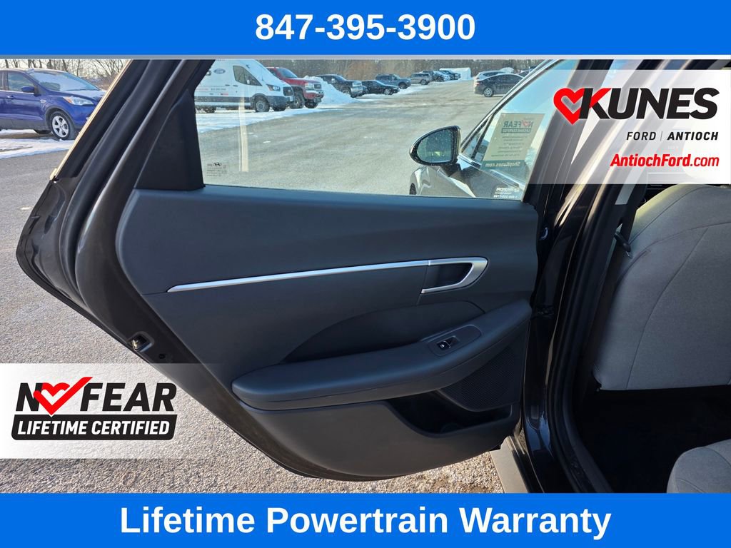 Used 2022 Hyundai Sonata SE w/ Preferred Accessory Package image 20