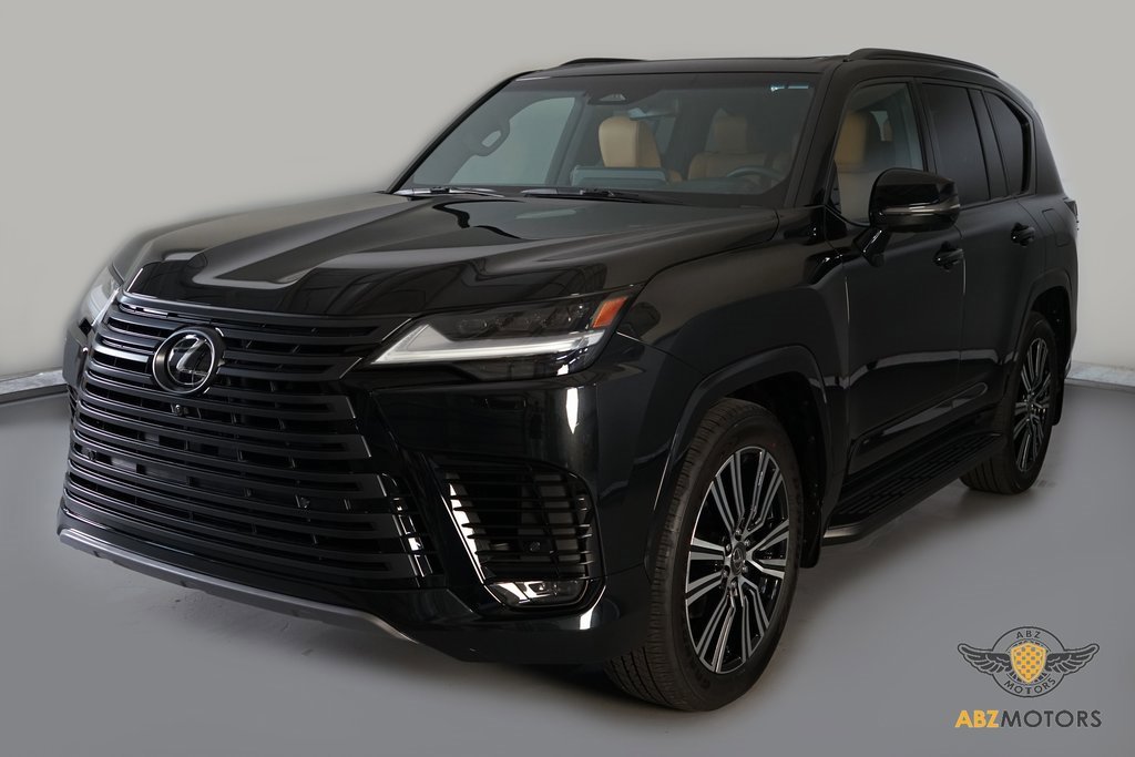 Used 2025 Lexus LX 600 4WD w/ Luxury Package image 3