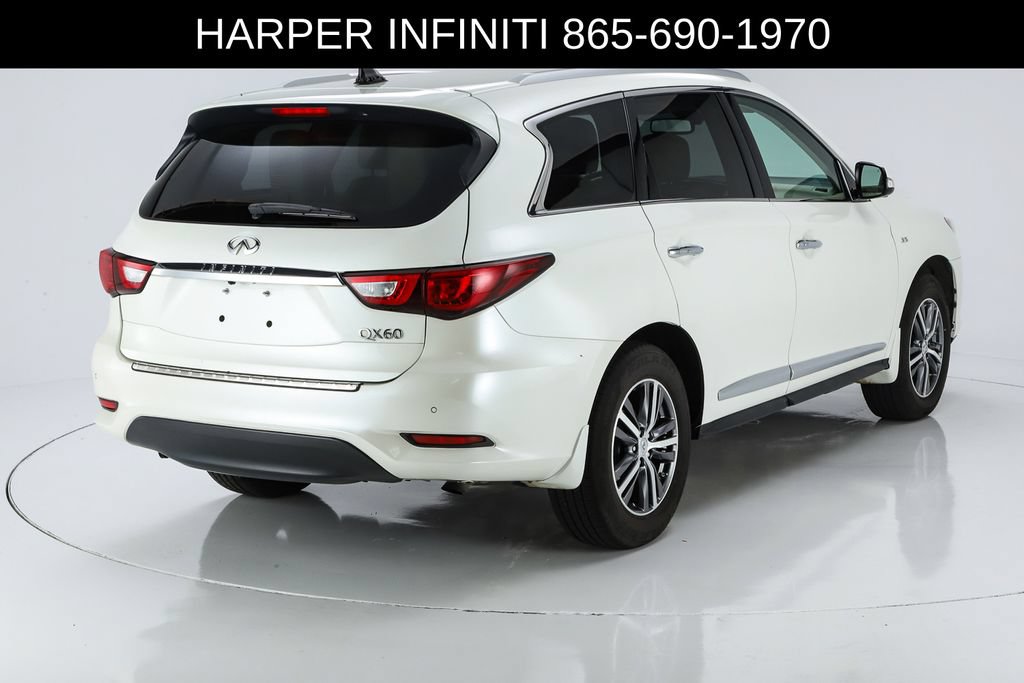 Used 2017 INFINITI QX60 Luxe w/ Premium Plus Package AWD/4WD image 10