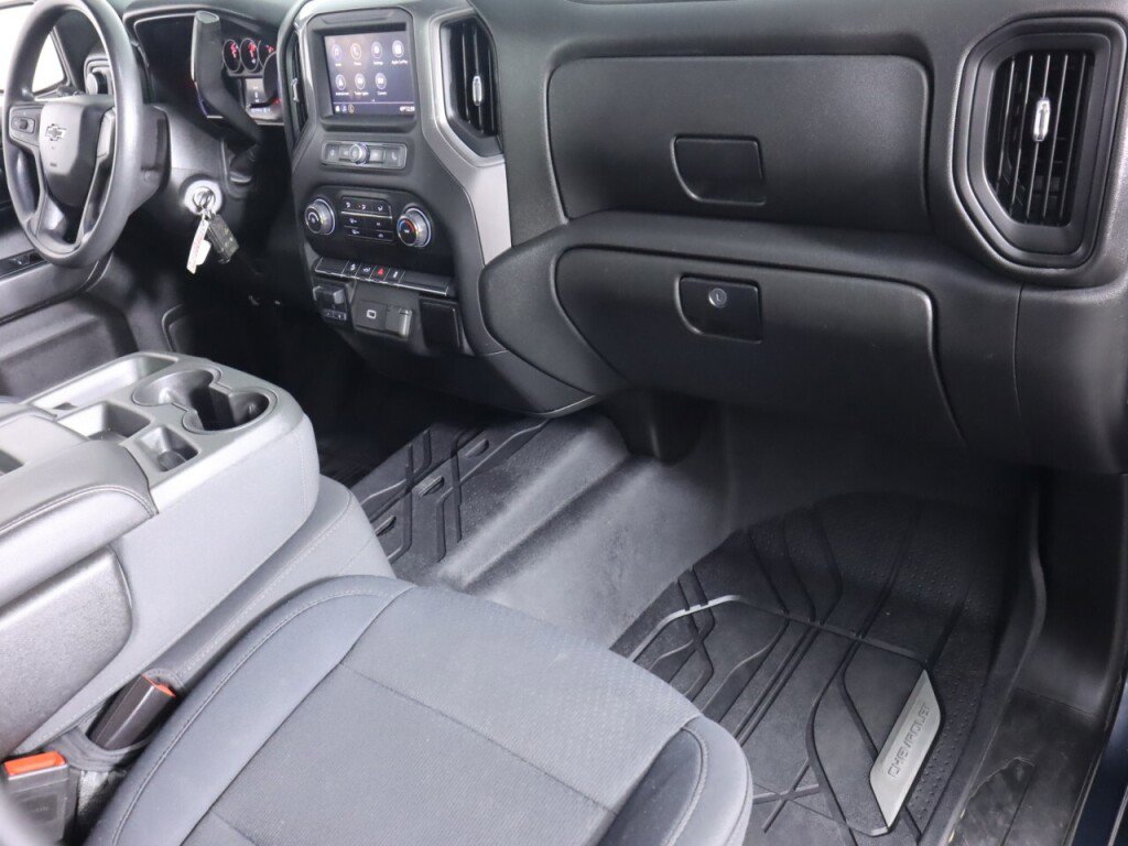 Used 2020 Chevrolet Silverado 1500 Custom Trail Boss w/ Custom Convenience Package AWD/4WD image 42