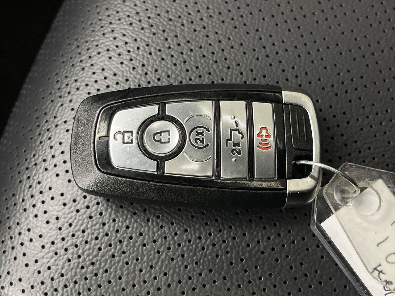 Used 2025 Ford F150 Lariat AWD/4WD image 33