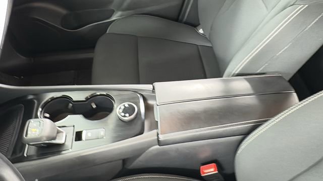 Certified 2023 Nissan Rogue S image 33