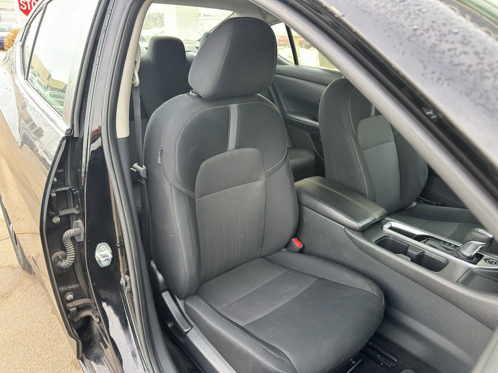 Used 2023 Nissan Sentra SV image 27