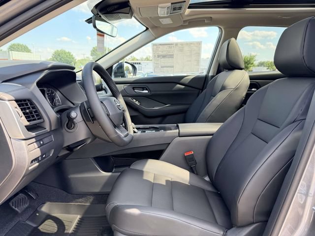 New 2026 Nissan Rogue Dark Armor FWD image 16