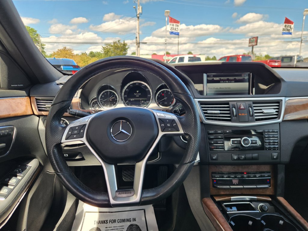 Used 2013 Mercedes-Benz E 350 4MATIC Sedan image 22