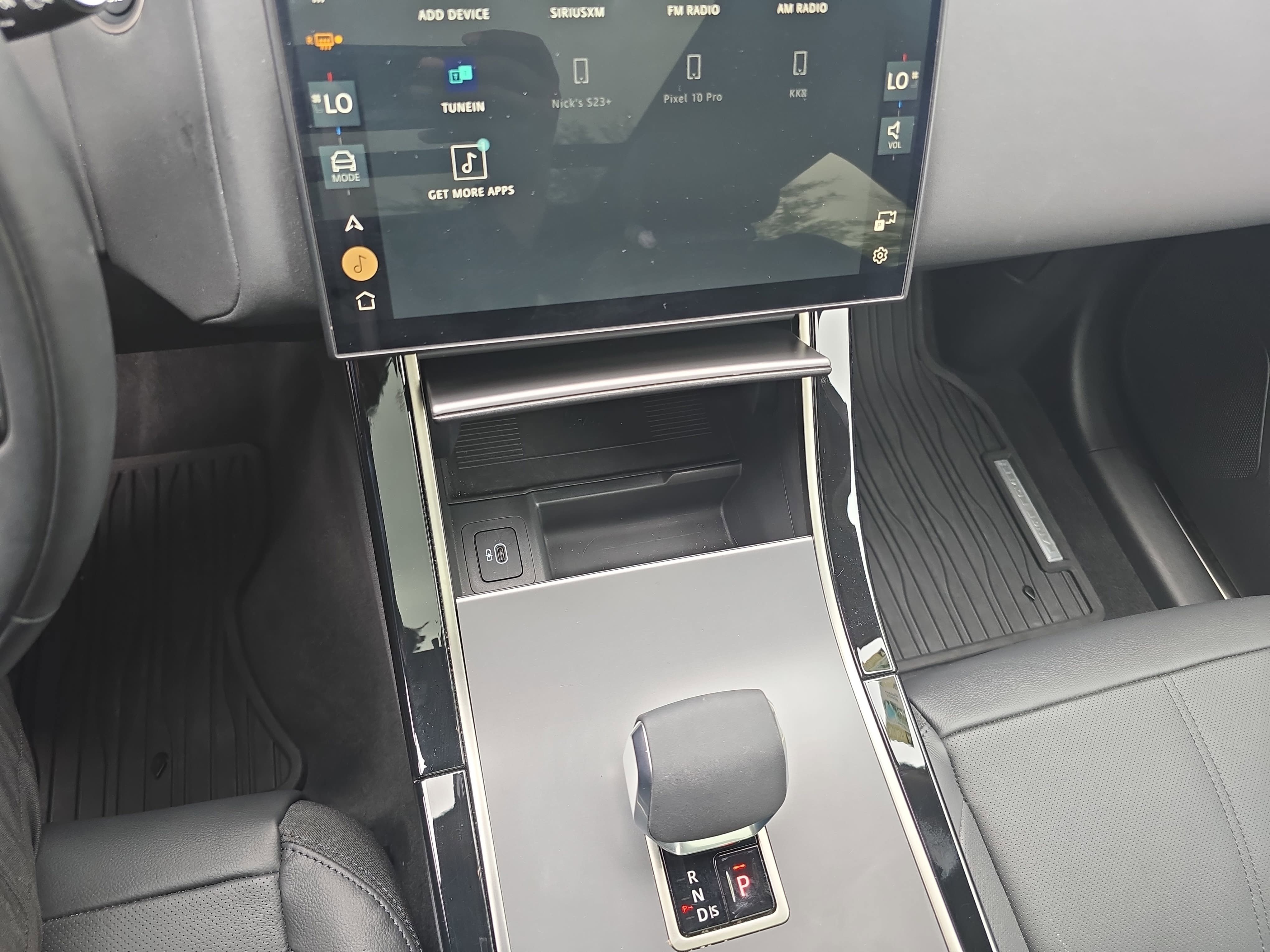 Certified 2026 Land Rover Range Rover Velar S AWD/4WD image 25