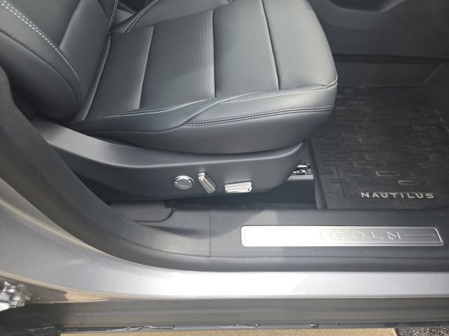 Certified 2024 Lincoln Nautilus Premier w/ Equipment Group 102A AWD/4WD image 27
