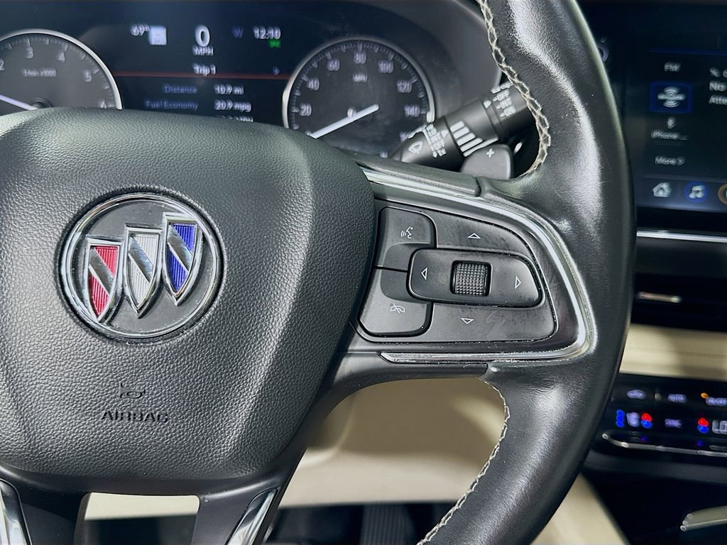 Used 2023 Buick Envision Avenir image 22