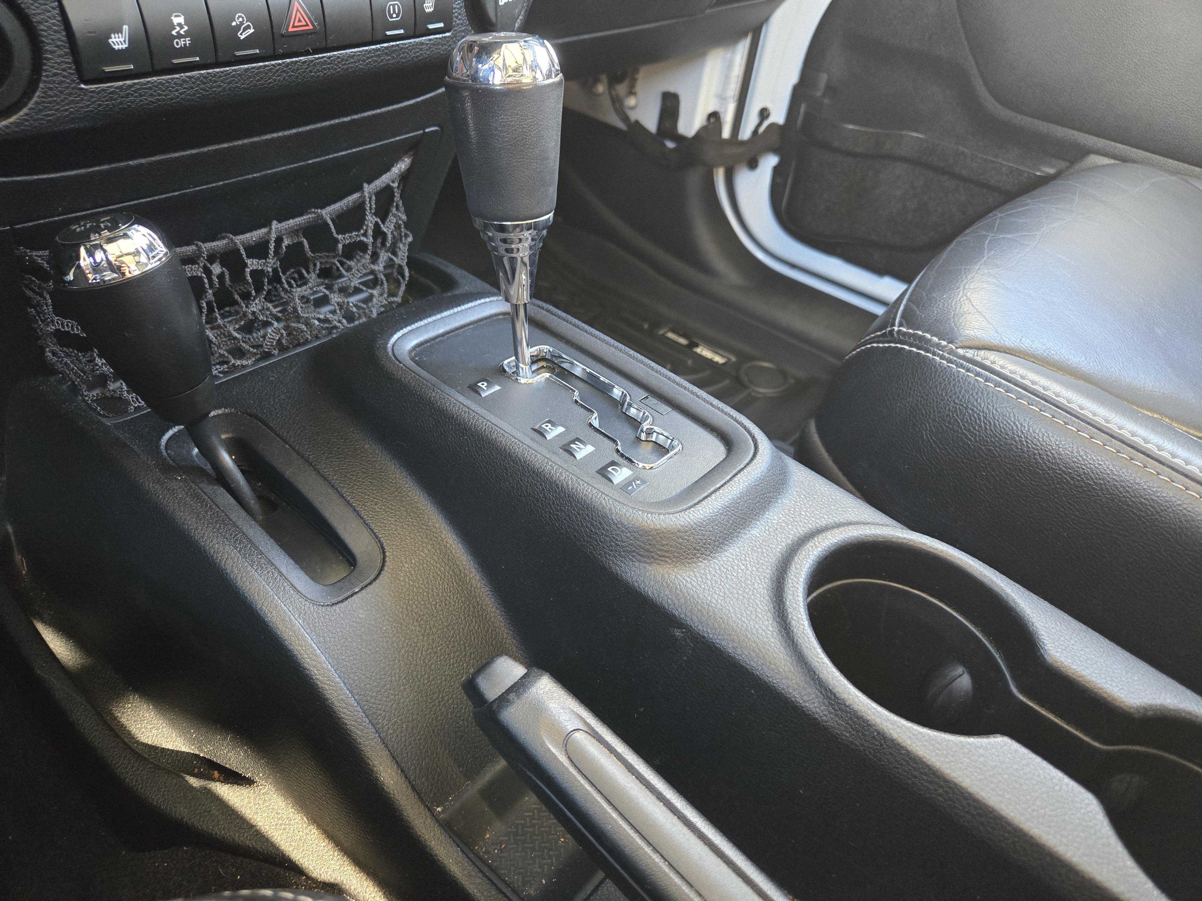 Used 2014 Jeep Wrangler Polar Edition image 20