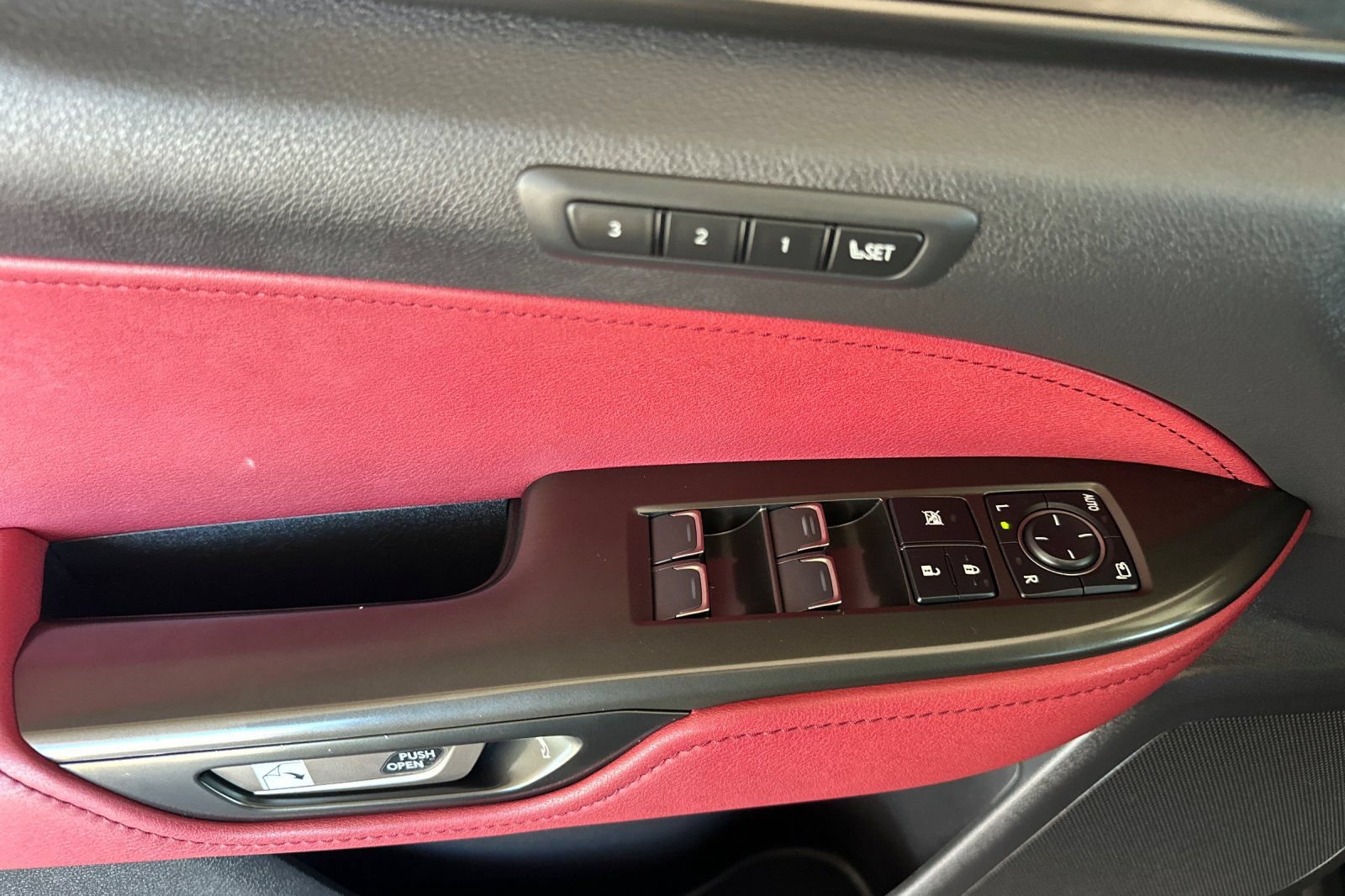 Used 2024 Lexus NX 350h AWD w/ Vision Package image 8
