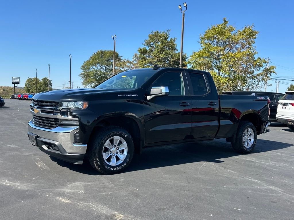 Used 2020 Chevrolet Silverado 1500 LT image 4