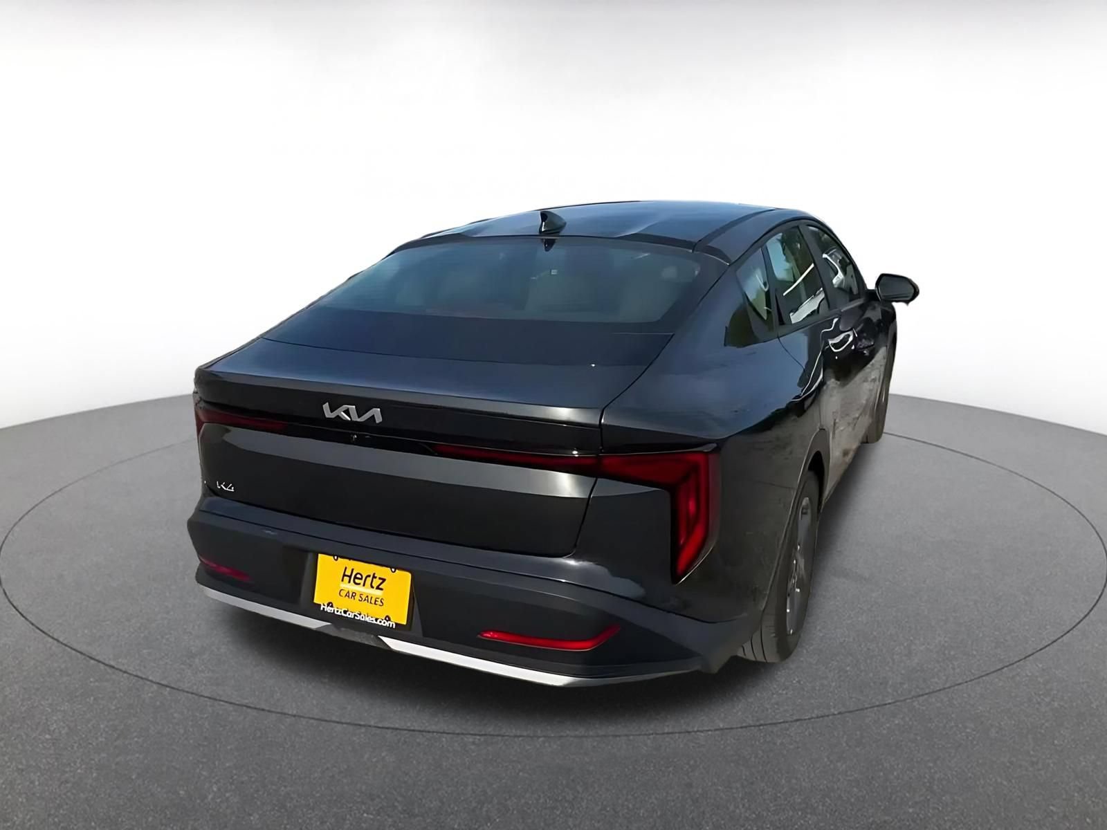 Used 2025 Kia K4 FWD image 13