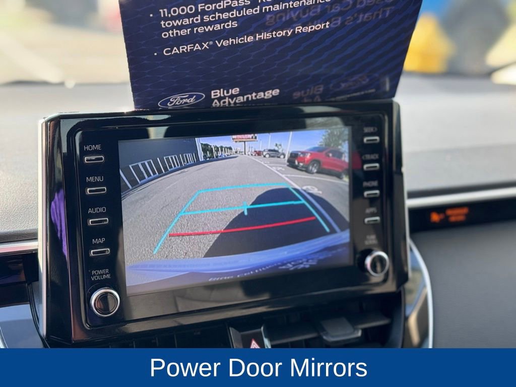 Used 2020 Toyota Corolla LE FWD image 16