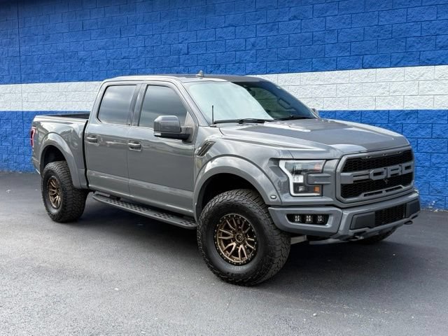 Used 2020 Ford F150 Raptor w/ Equipment Group 802A Luxury AWD/4WD image 1