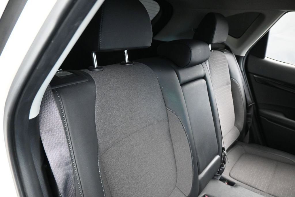 Used 2023 Kia Seltos S FWD image 32