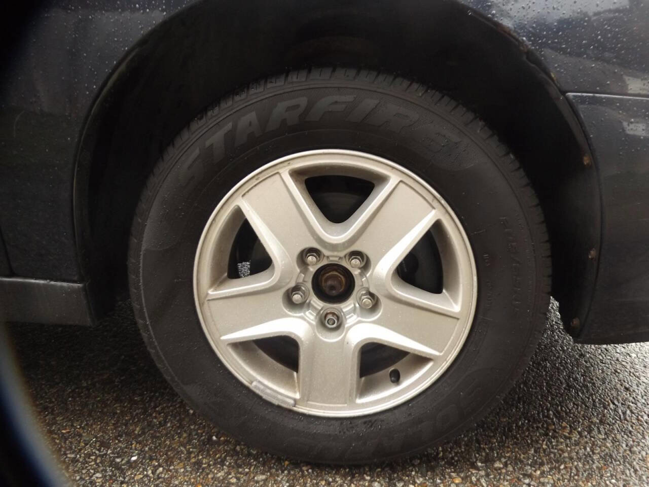 Used 2004 Chevrolet Malibu LS w/ Preferred Equipment Group image 20