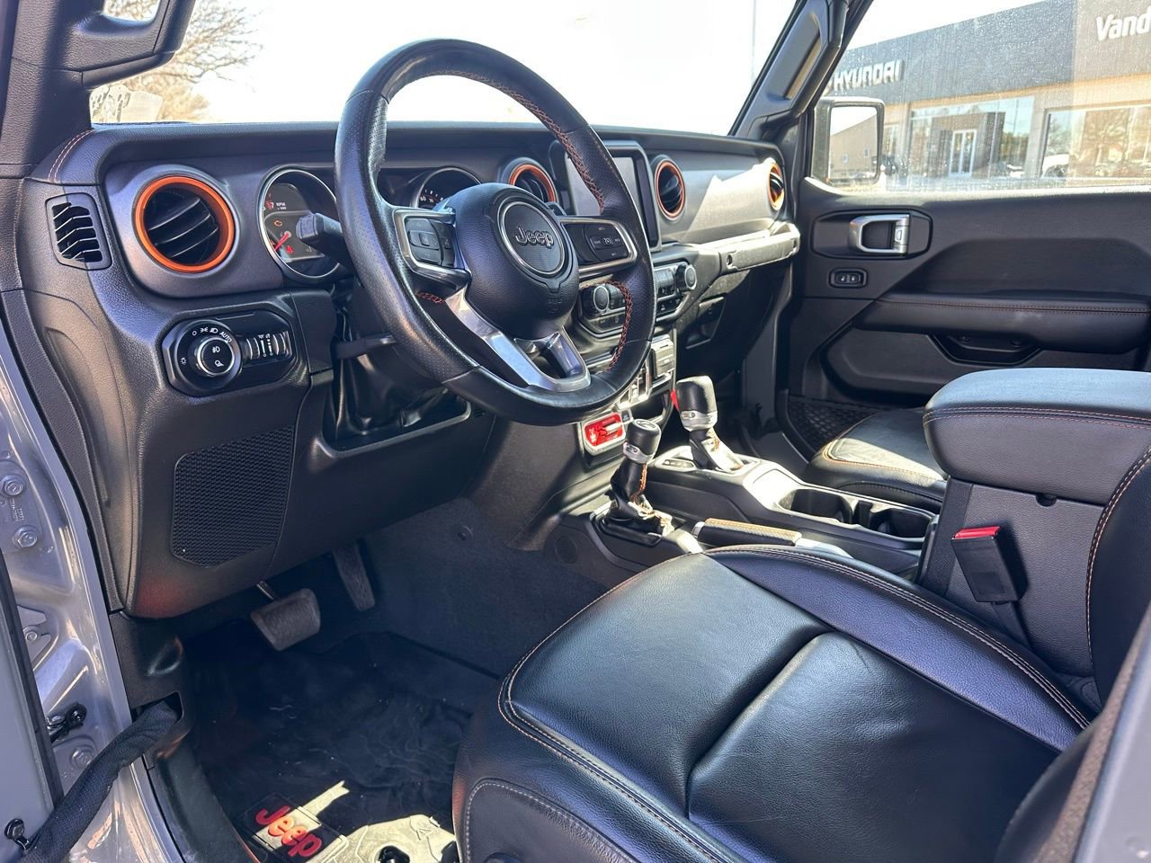 Used 2022 Jeep Gladiator Mojave w/ Cold Weather Group image 20