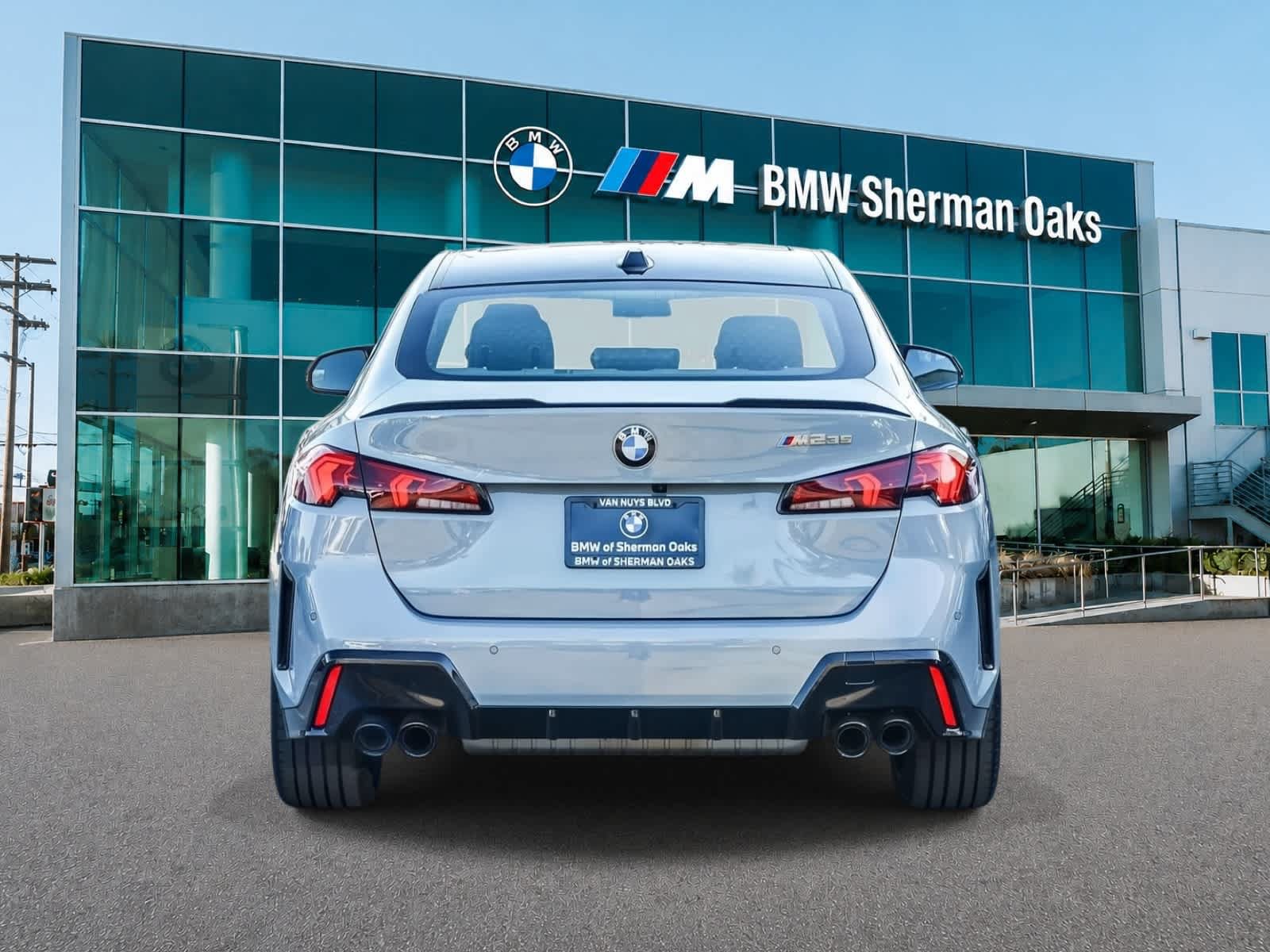 Used 2026 BMW M235i xDrive w/ Premium Package AWD/4WD image 5