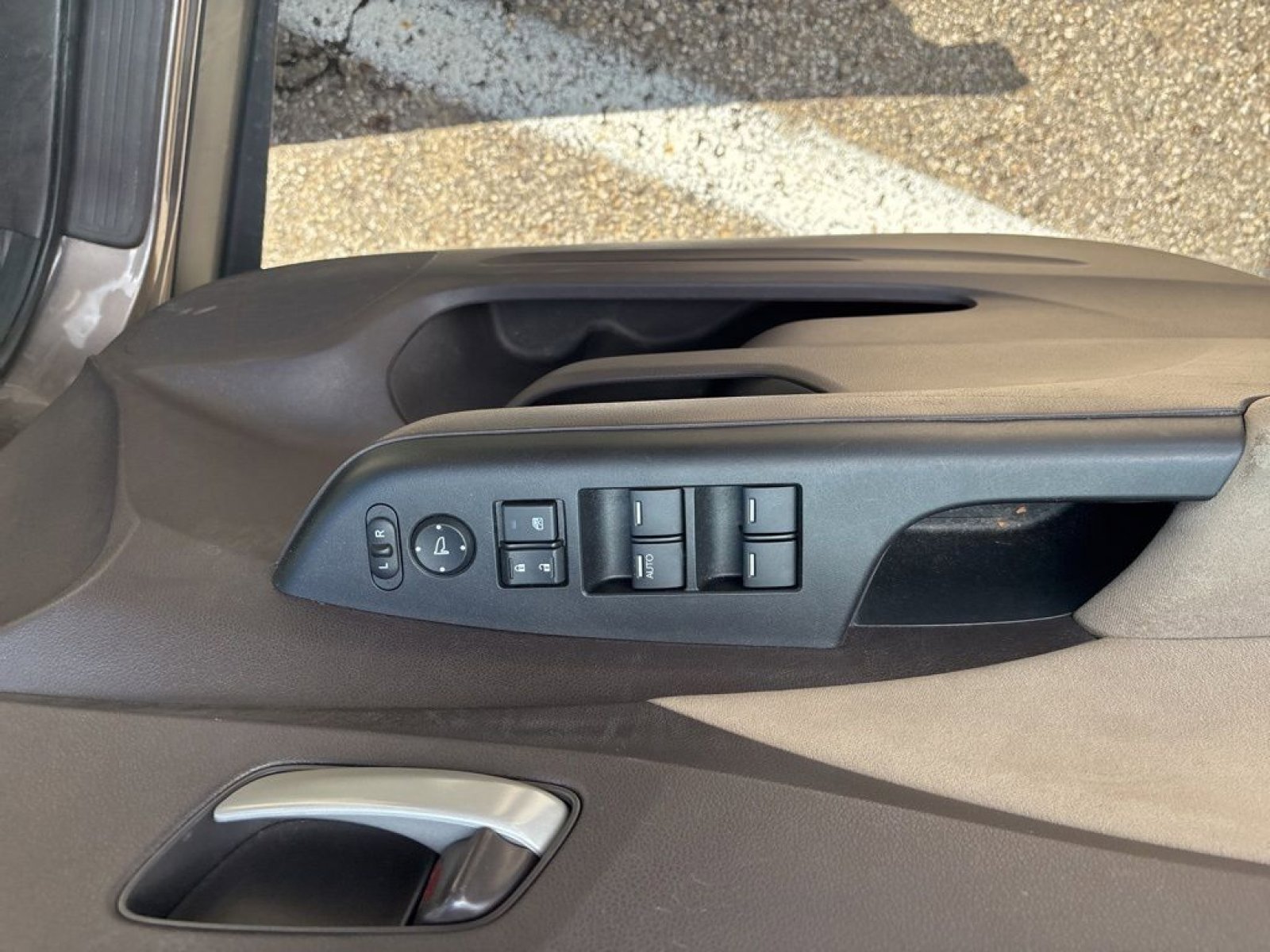 Used 2012 Honda CR-V EX image 11