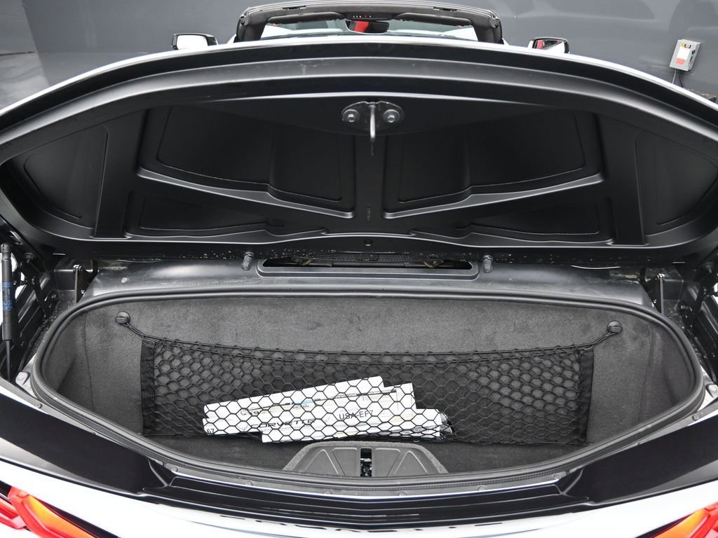 Used 2023 Chevrolet Corvette Stingray Premium Conv w/ Z51 Performance Package image 23