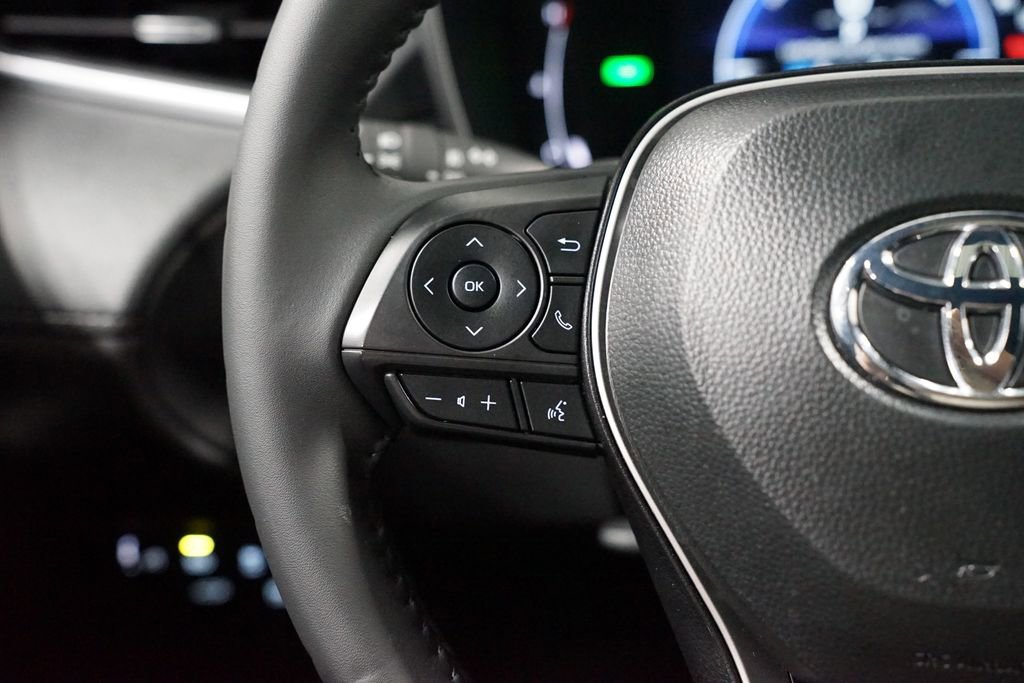 Used 2025 Toyota Corolla Cross AWD Hybrid w/ Convenience Package image 14