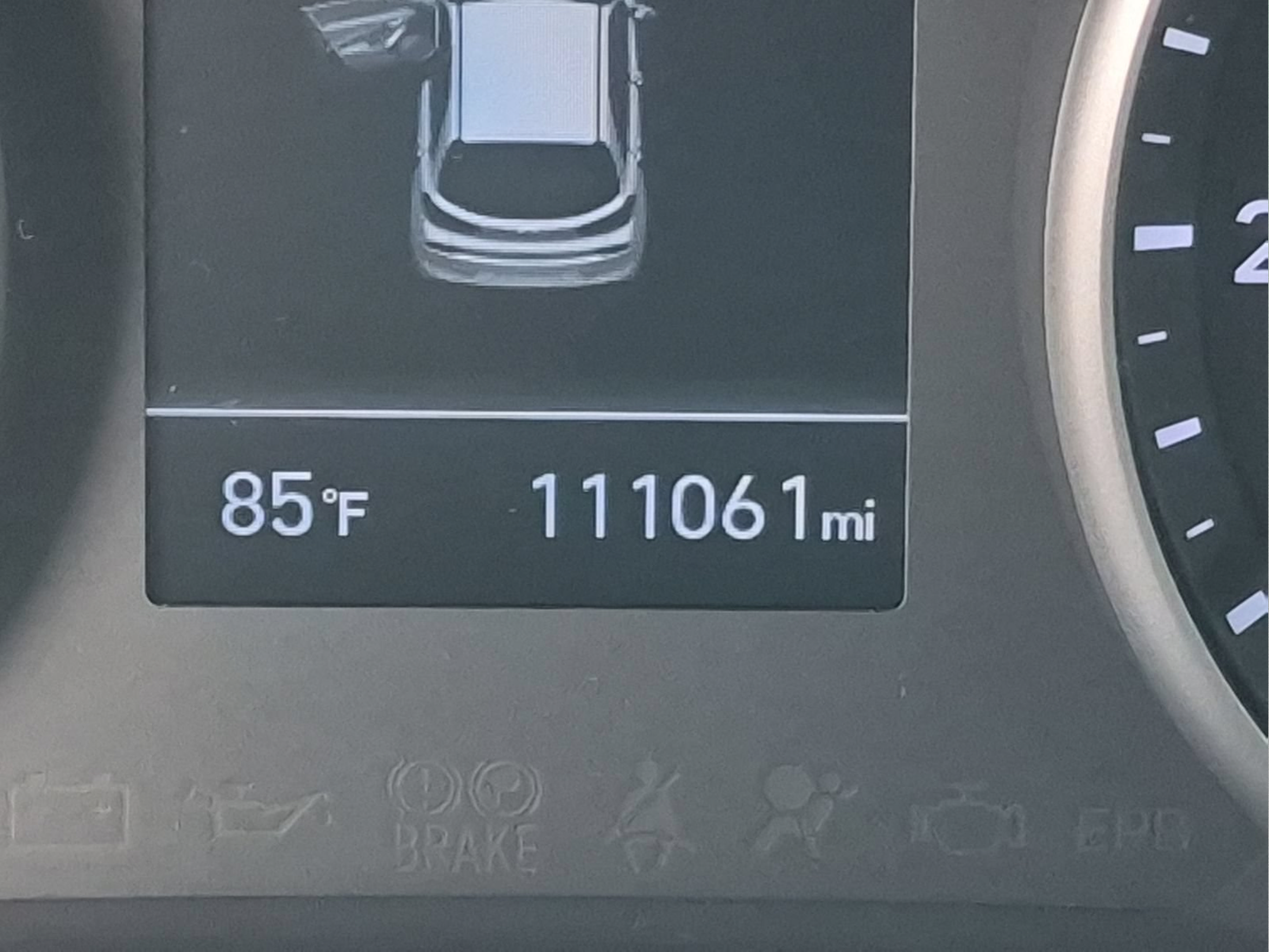 Used 2019 Hyundai Elantra GT FWD image 11
