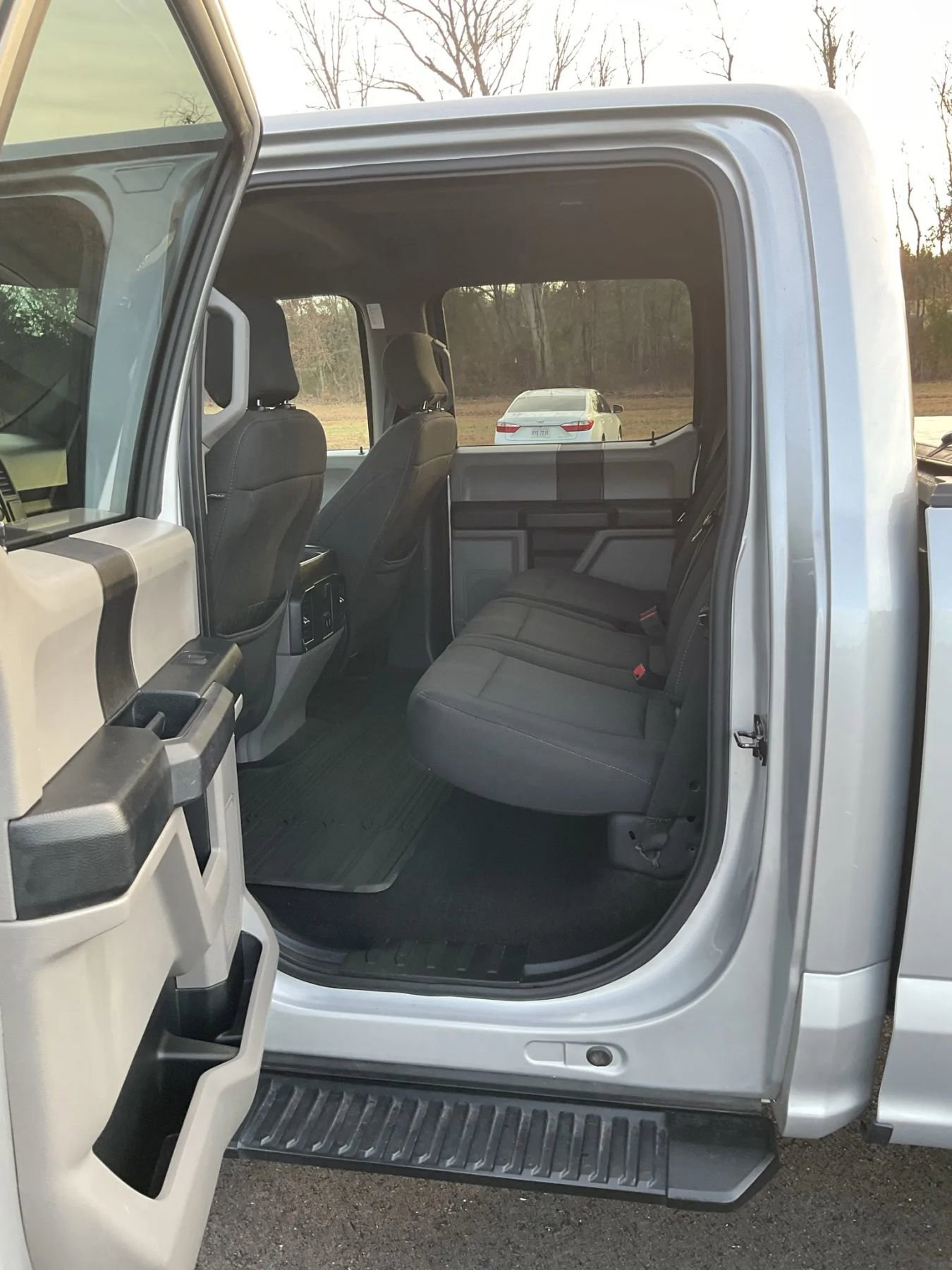 Used 2018 Ford F150 XL w/ Equipment Group 101A Mid image 27