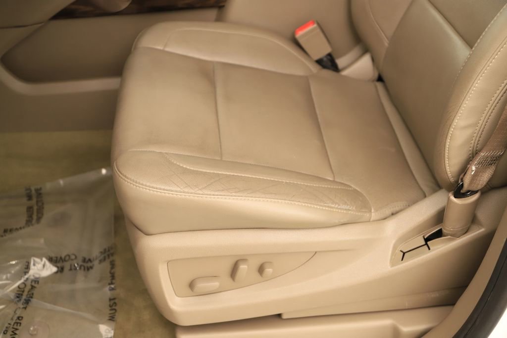 Used 2016 GMC Yukon SLT w/ Open Road Package image 25