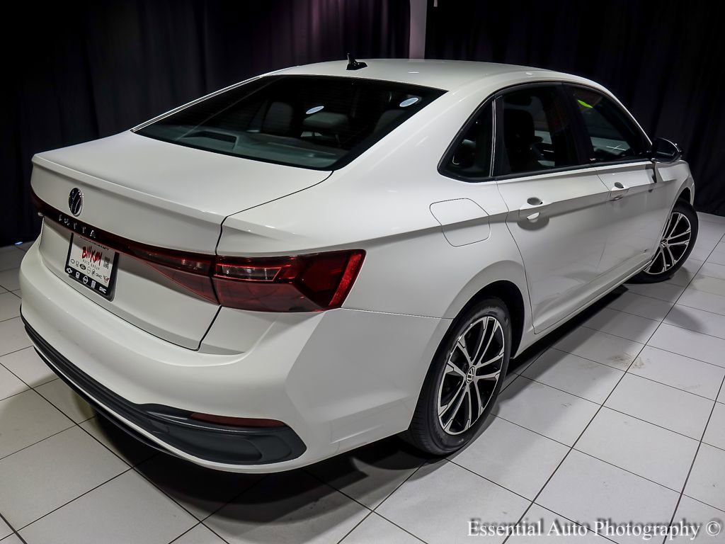 Used 2025 Volkswagen Jetta Sport FWD image 12