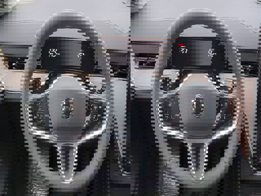 Certified 2025 Volvo EX90 Ultra image 15