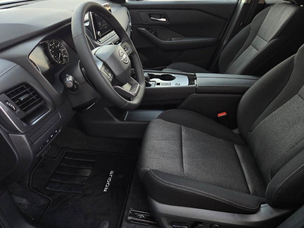 New 2026 Nissan Rogue SV FWD image 19